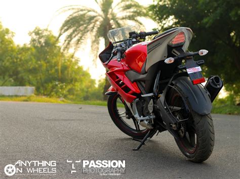 ANYTHING ON WHEELS: Driven #8: Yamaha YZF R15 V2.0