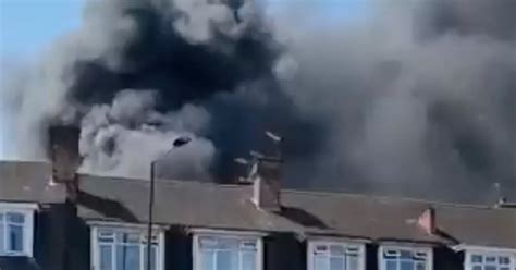 Wembley Fire 80 Firefighters Battle Huge Blaze As Smoke Fills Sky On