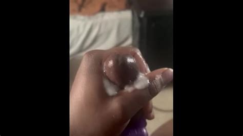 在朋友回来之前不得不破产 Pornhub Gay