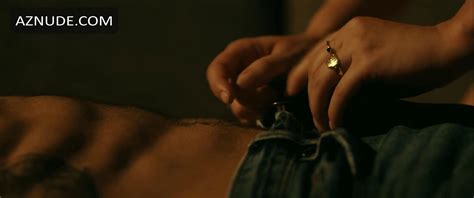 KES VAN DEN BROEK Nude AZNude