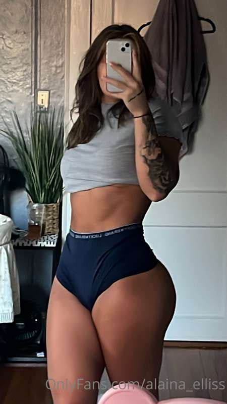 Alaina Ellis Nude Pinuderest Nude Influencers