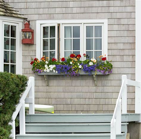 37 Gorgeous Window Flower Boxes With Pictures Window Box Flowers