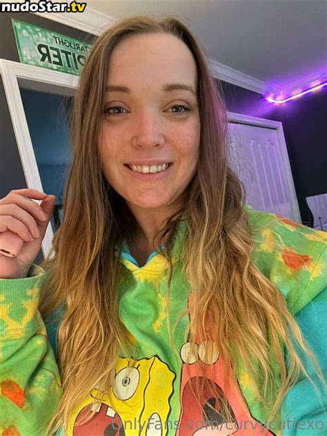 Curvycutyiee Curve Cuties Curvycutiexo Nude OnlyFans Photo Nudostar TV