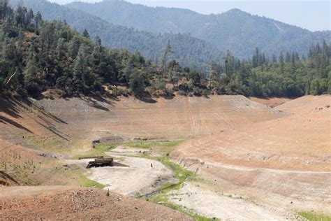 California’s Lake Shasta rising from severe-drought levels in stunning ...