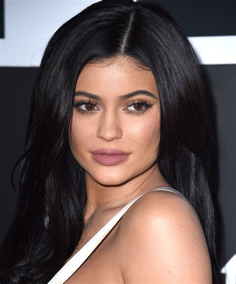 Kylie Jenner Makeup Artist Hrush – esejowo3zy