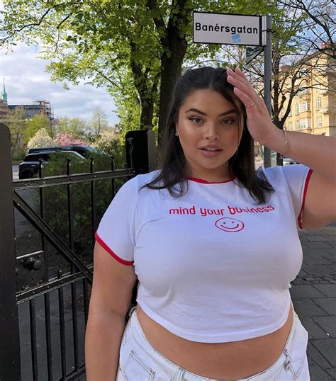 Everyone Told Her Not To Wear A Bikini Because She S Too Fat Here Is