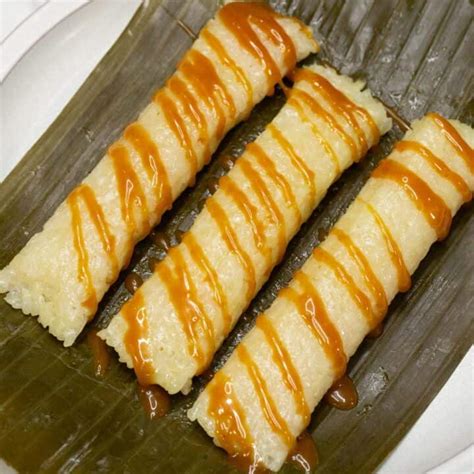 Suman Malagkit (Sticky Rice Wrapped in Banana Leaves)