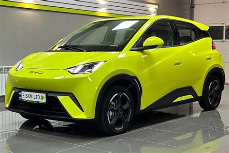 Копія Renault Logan: в Україні з’явився бюджетний електрокар із запасом ...