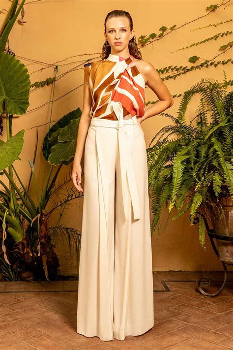 Colecci N Fiesta Colour Nude