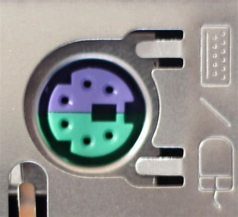 Do you remember the PS/2 port on your keyboard? Why is it not used ...