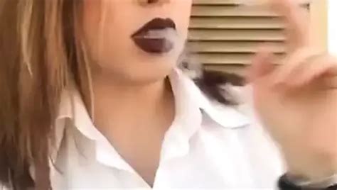 Free Smoking Fetish Porn Videos 3 XHamster