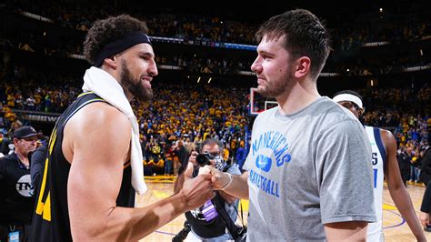 Klay Thompson sets team 3-pointers record in his Mavs debut | NBA.com