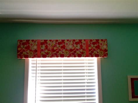 How To Make A Fabric Covered Window Cornice Window Cornices Wood