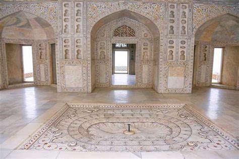 Ab Delhi Taj Mahal Agra Fort Tour Mit Dem Superschnellzug Getyourguide