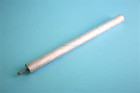 Анод магниевый D=16мм L=200мм шпилька M6x15мм