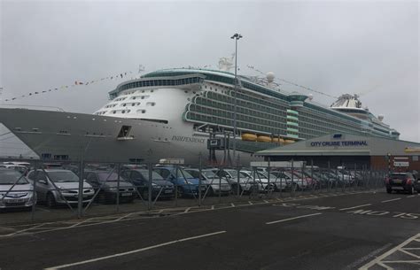 Independence of the seas location affects port fees for passengers 10