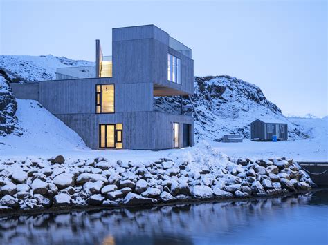 Visitor Centre in Iceland / Andersen & Sigurdsson Architects | ArchDaily