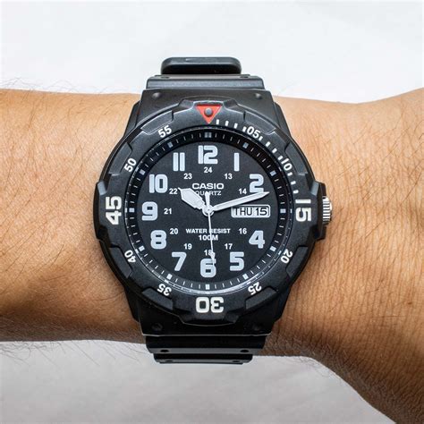 Самые дешевые спортивные часы Casio MRW200H — Наручные часы в Беларуси ...