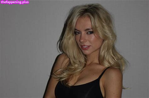 Maggie Grace Maggie Grace Maggiieegrace Magnussengrace Nude OnlyFans Photo The