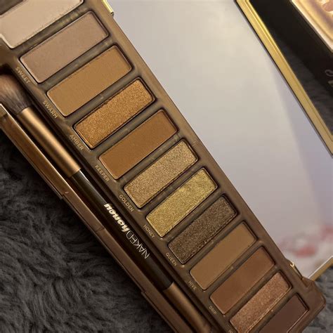 Urban Decay Naked Honey Eyeshadow Palette Brand New Depop