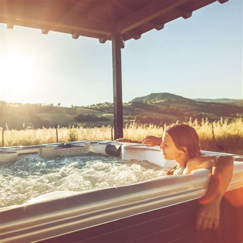 Four Benefits Of Having A Luxury Hot Tub At Your Home Mountain Mist Pool And Spa