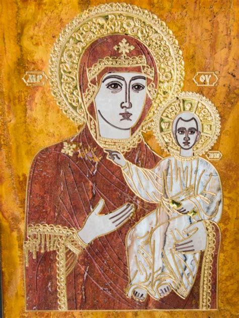 Икона Смоленской Божией Матери