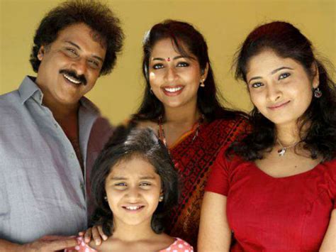 Drishya Movie Review | Ravichandran | Navya Nair - Filmibeat