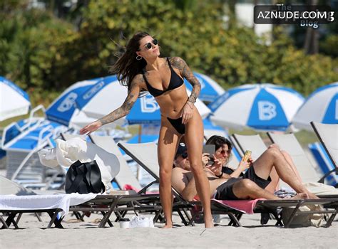 Sophia Thomalla Sexy Spotted Showing Off Her Amazing Body Wearing A Hot Black Bikini At The