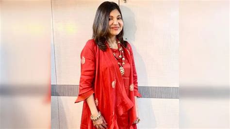 Alka Yagnik Diagnosed With Rare Hearing Disorder It Caught Me