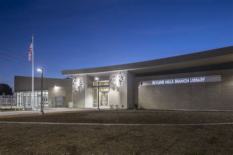 Skyline Hills Branch Library - Barnhart-Reese Construction