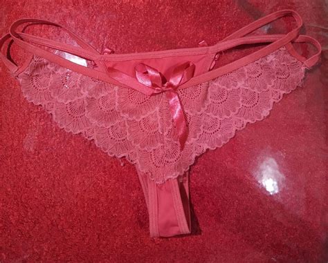 Calcinha Rosa Fio Dental Lingerie Feminina Calcinha Usado 57293384 Enjoei
