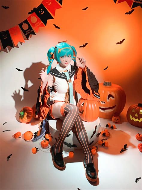 Hoshilily 星之迟迟 Hatsune Miku Halloween Nude NudeCosplayGirls