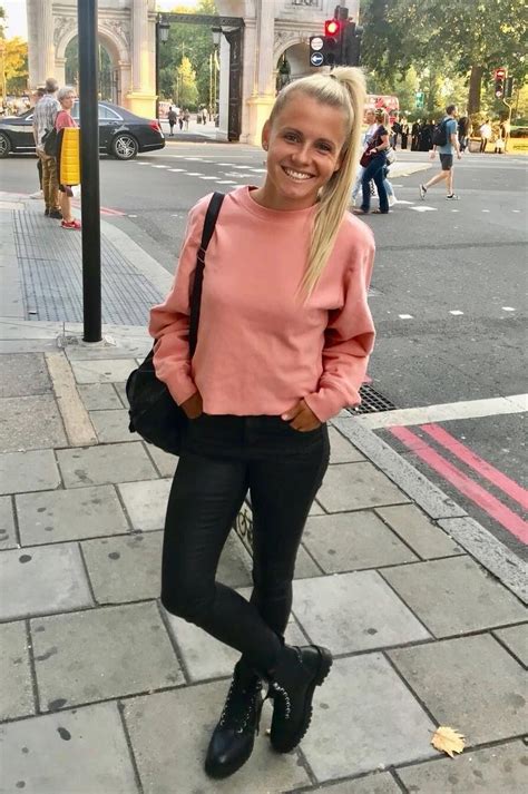 Julia Simic Hot Soccer Girls