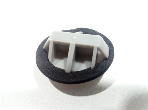 Пистон крепления порога Mazda (15250) (BP4L51SJ3): продаж, ціна у Києві ...