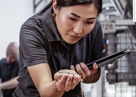 REHAU Deutschland | Kunststoff- & Polymer-Lösungen