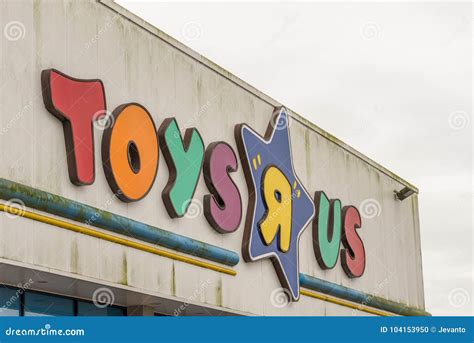 Northampton Uk Oct 26 2017 View Of Toysrus Logo In Nene Valley