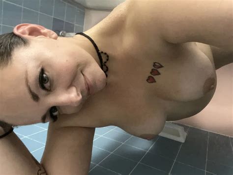 Beautiful Fat Booty Milf Cums In The Shower Amateur Porn Feat Serendipitymistress Xhamster
