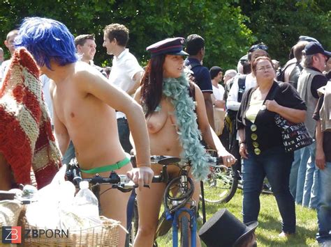 Remarkable Bicycle Honeys By TROC ZB Porn