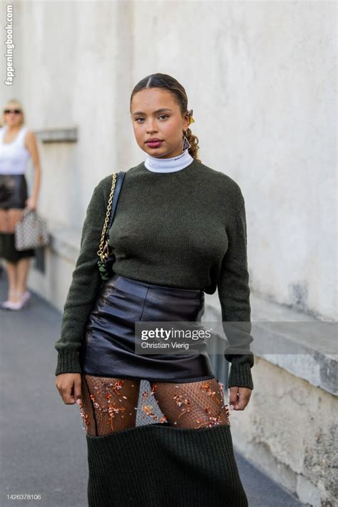 Paola Locatelli Nude The Fappening Photo FappeningBook