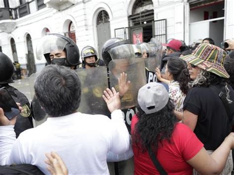 Aumentan A Las Muertes Por Protestas En Per Meganoticias