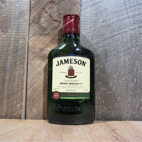 jameson irish whiskey ml oak  barrel