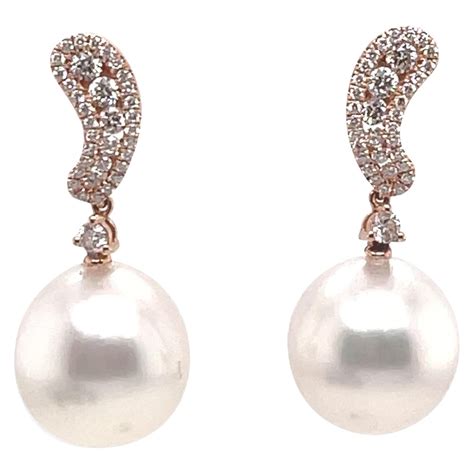 Ovals Sapphires And South Sea Pearls Dangle Drop Earrings K White