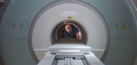 Oxford Key To Network Of Ultra Powerful Mri Scanners University Of Oxford