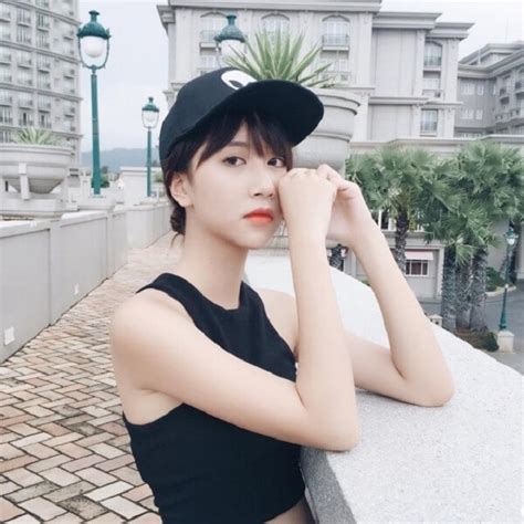 Ti U S S Nghi P Hot Girl Qu Nh Anh Shyn