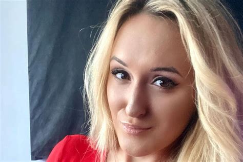 Znana Wokalistka Disco Polo Kusi Cia Em W Sk Pym Bikini Widok Zapiera Dech W Piersiach