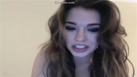 Beautiful Brunette Babe With Curly Hair Nude Masturbation