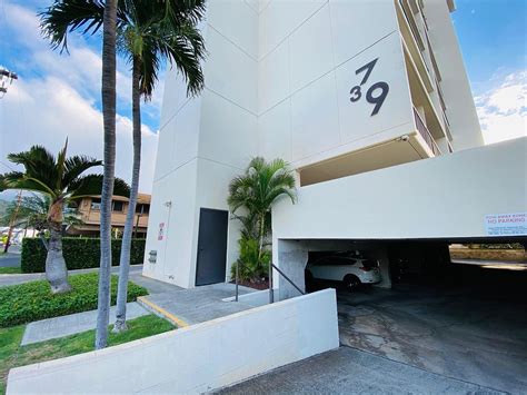 739 Hausten St Floor 5 Honolulu Hi 96826 Zillow