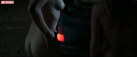 Virginie Ledoyen Nua Em Milf