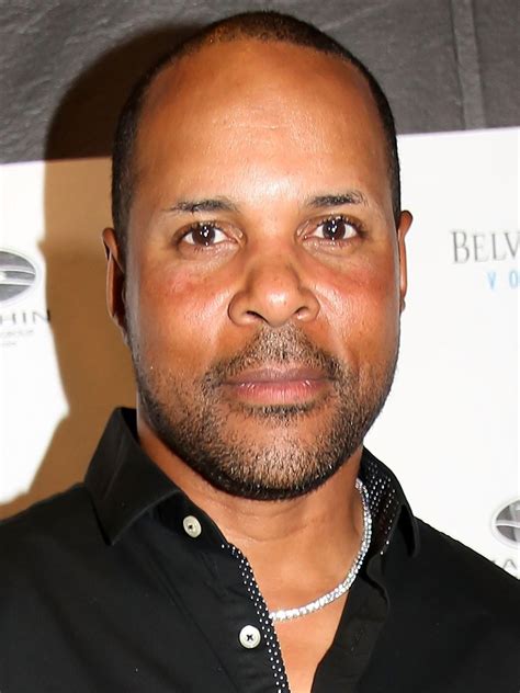 Barry Larkin Pictures Rotten Tomatoes