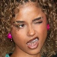 Tyla Nude OnlyFans Leaks Fappening FappeningBook